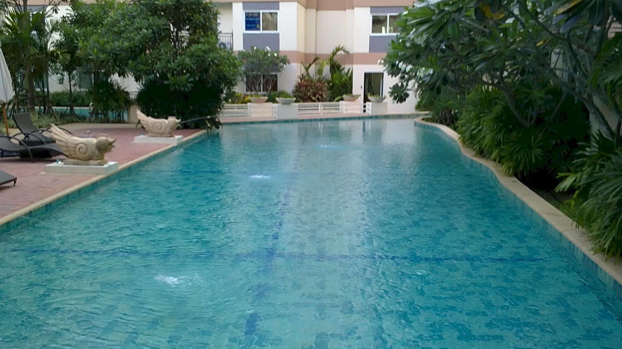 Park Lane Resort By West Joint Venture Haat Jomtien Eksteriør bilde